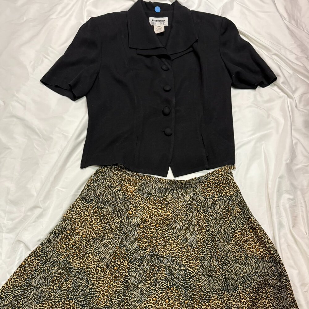 Lois Snyder Dani Max 2 Piece Skirt Set Black Top, Jagur print skirt